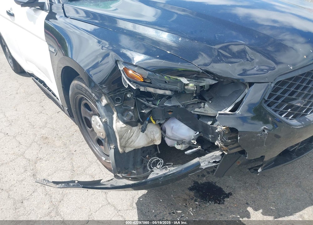 2014 FORD POLICE INTERCEPTOR VIN: 1FAHP2MKXEG185863