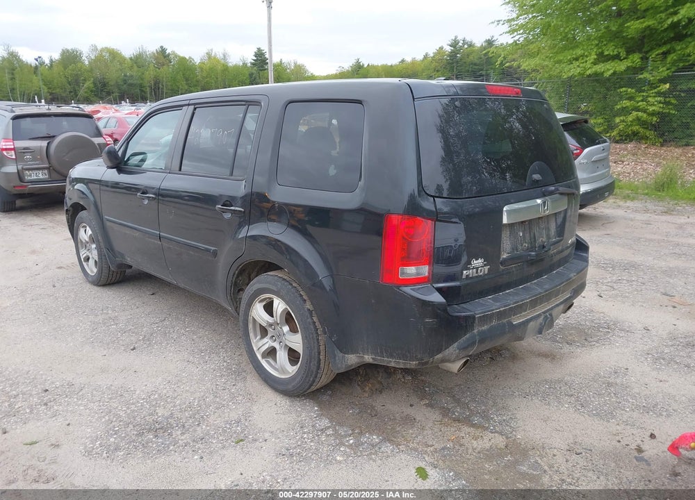 2013 HONDA PILOT VIN: 5FNYF4H61DB004406
