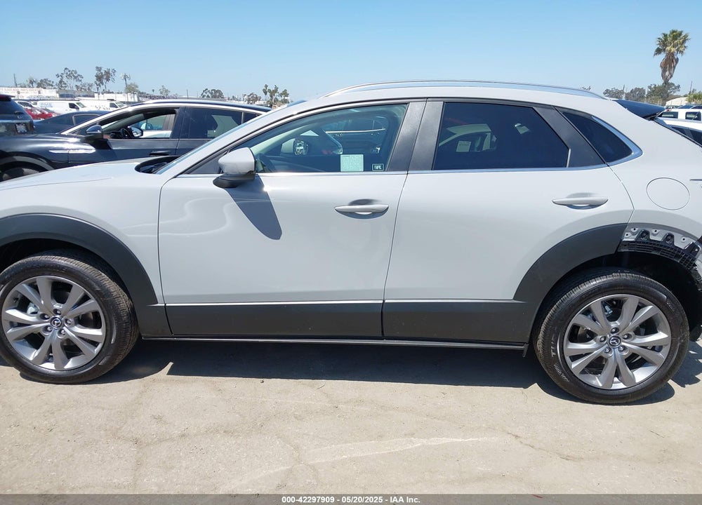 2025 MAZDA CX-30 VIN: 3MVDMBCM8SM830272