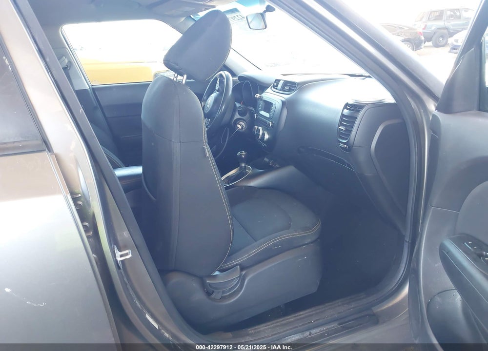 2015 KIA SOUL VIN: KNDJP3A5XF7218037