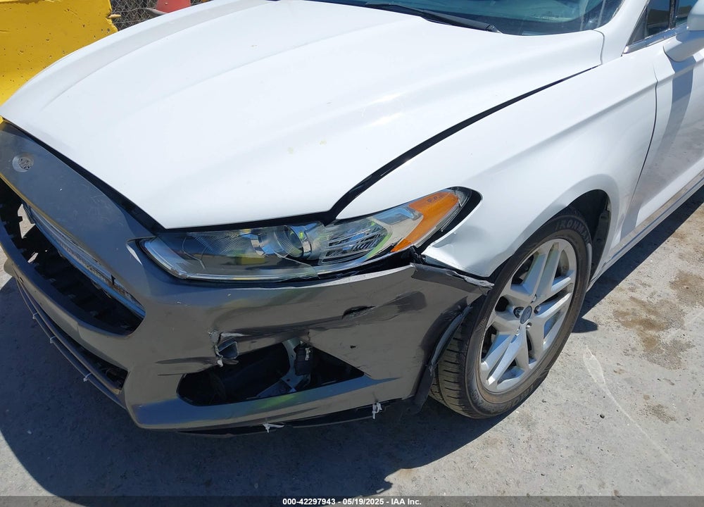 2013 FORD FUSION SE VIN: 3FA6P0HR1DR263408