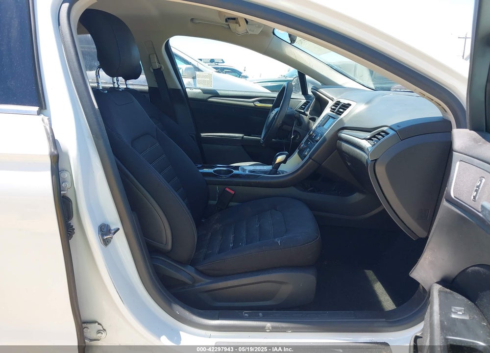 2013 FORD FUSION SE VIN: 3FA6P0HR1DR263408