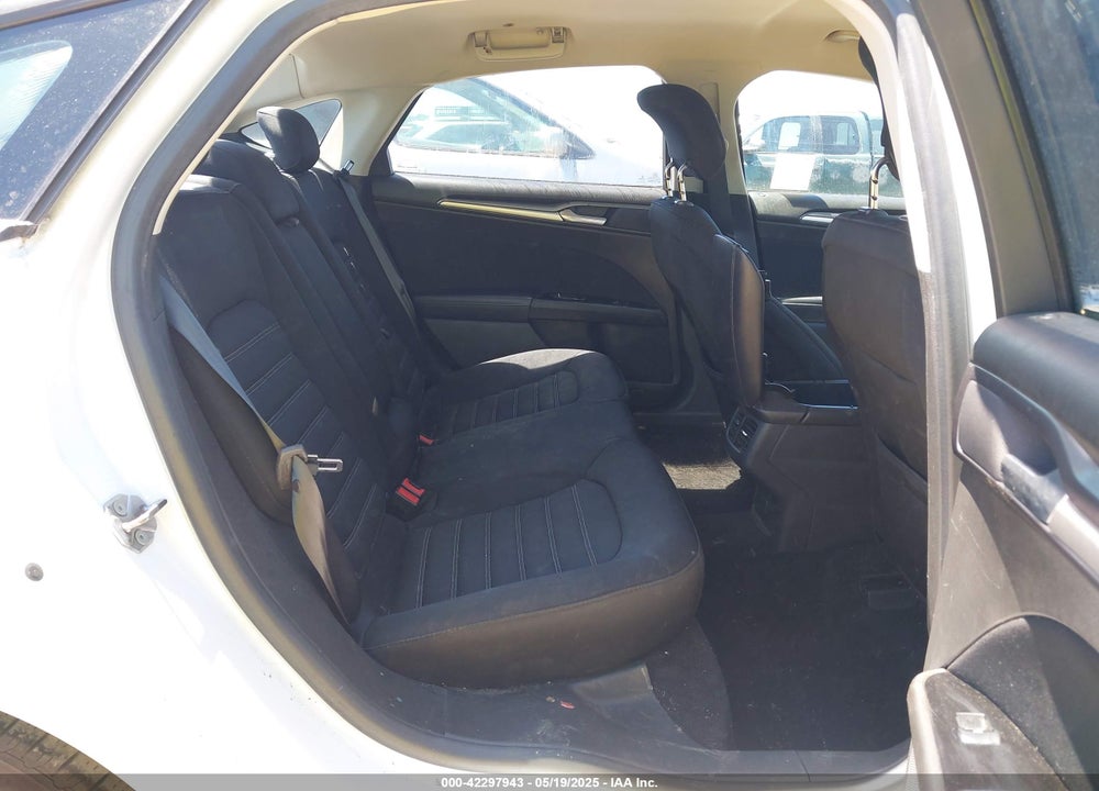 2013 FORD FUSION SE VIN: 3FA6P0HR1DR263408