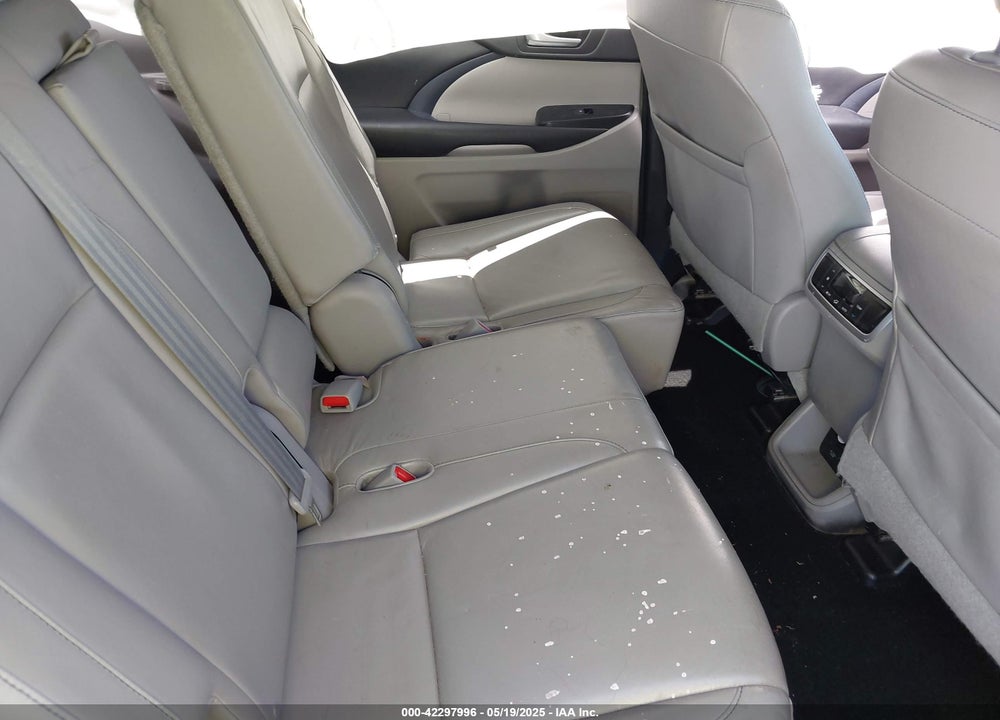 2016 TOYOTA HIGHLANDER VIN: 5TDJKRFH4GS250123
