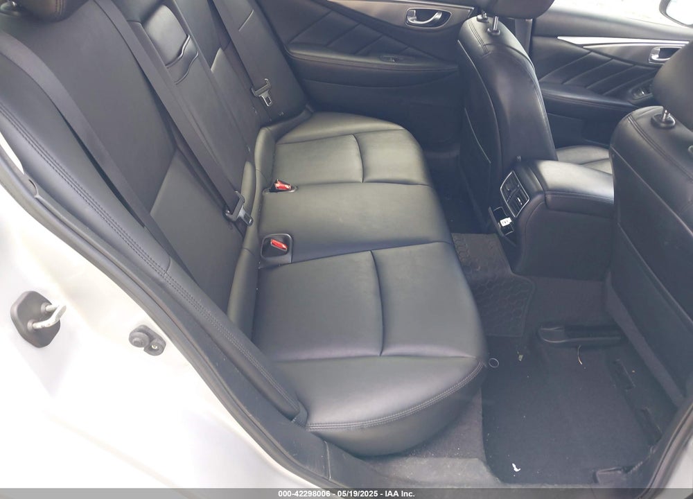 2015 INFINITI Q50 VIN: JN1BV7AR3FM397191