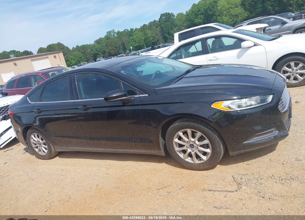 2016 FORD FUSION VIN: 3FA6P0G73GR121162