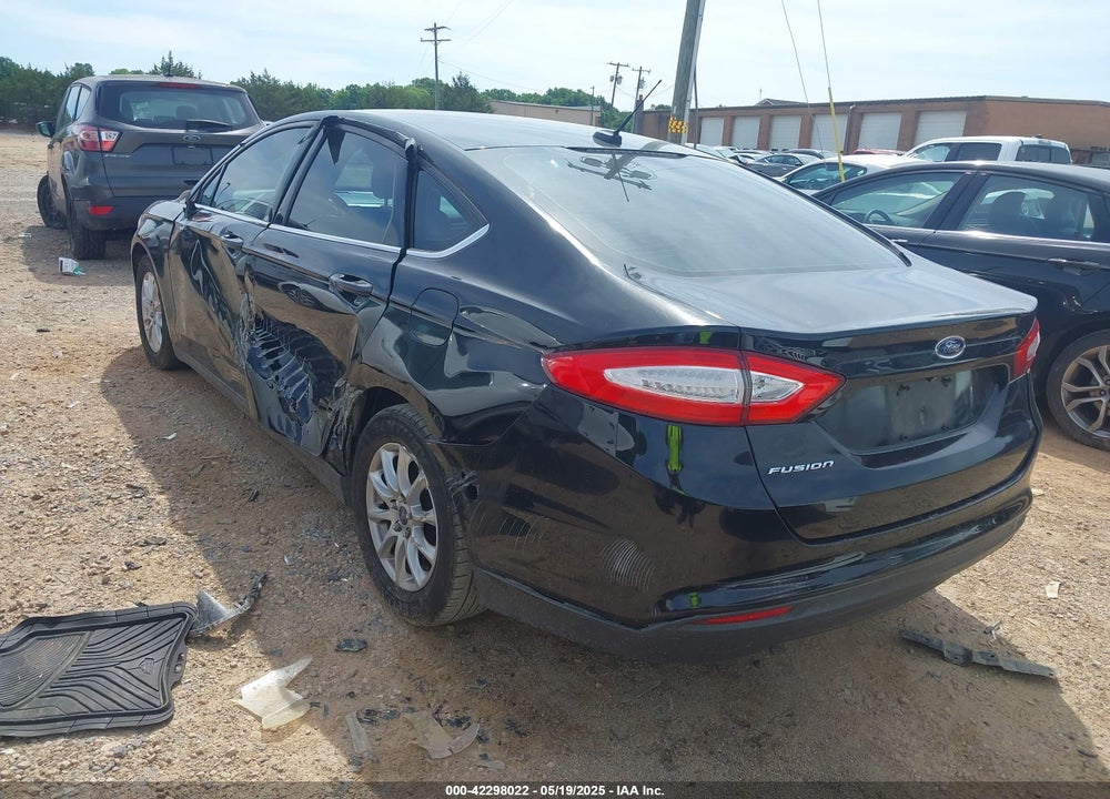 2016 FORD FUSION VIN: 3FA6P0G73GR121162