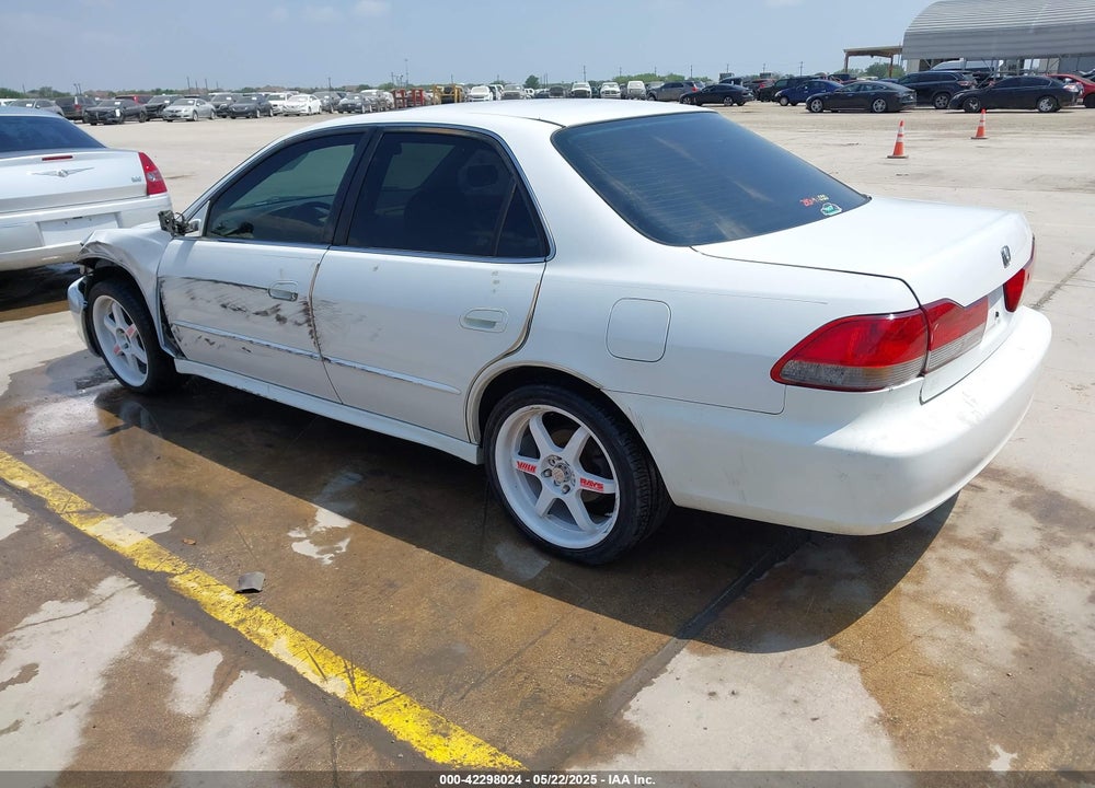 2002 HONDA ACCORD 2.3 EX VIN: 1HGCG56672A097049