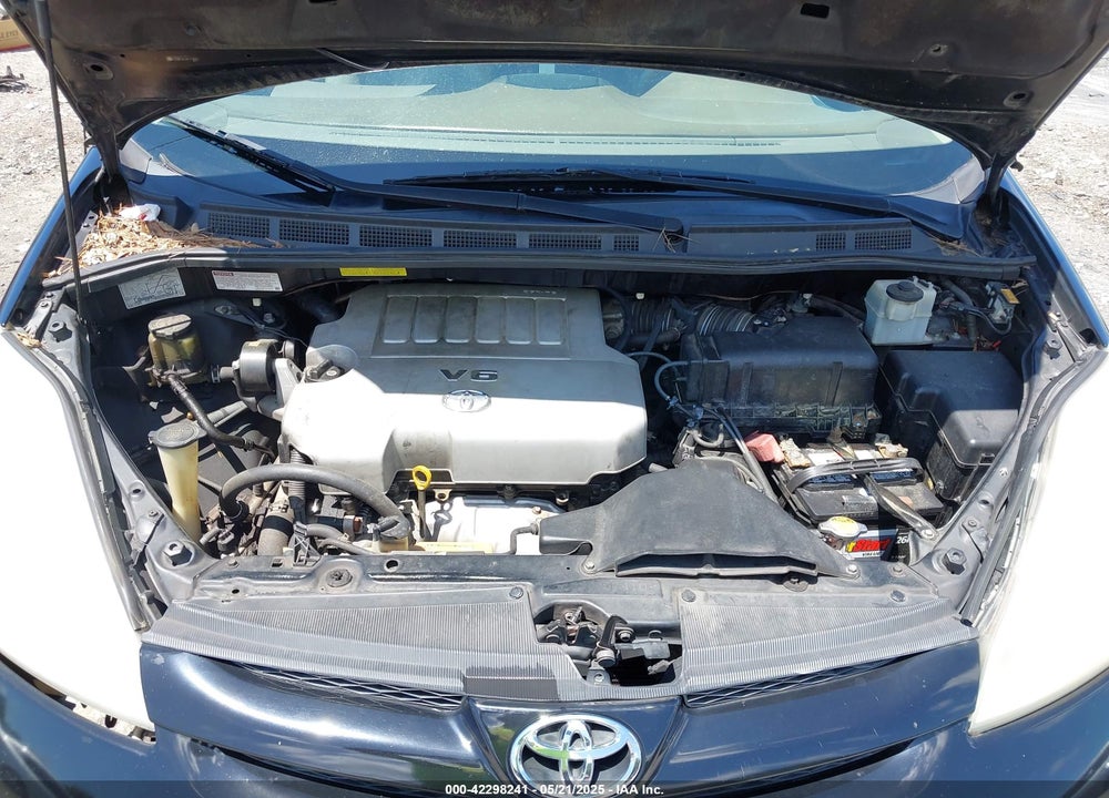 2008 TOYOTA SIENNA VIN: 5TDZK23C28S110043