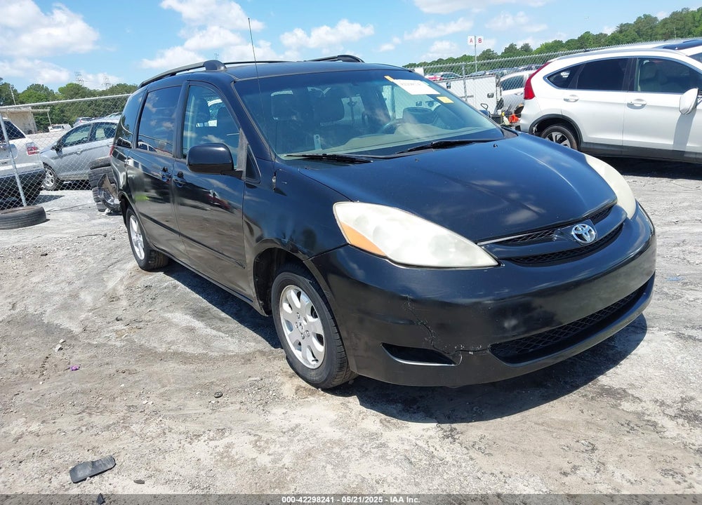 2008 TOYOTA SIENNA VIN: 5TDZK23C28S110043