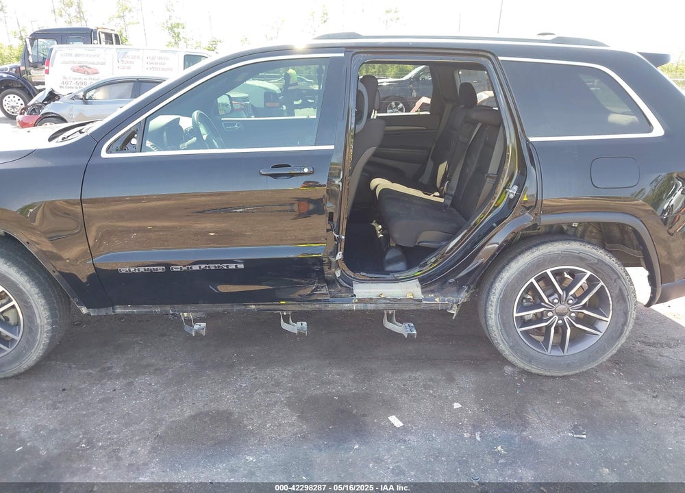 2020 JEEP GRAND CHEROKEE LAREDO E 4X4 VIN: 1C4RJFAGXLC219294