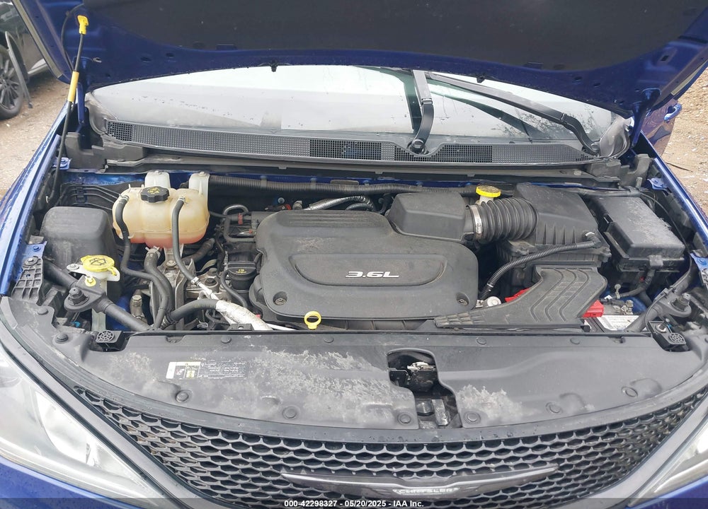2018 CHRYSLER PACIFICA VIN: 2C4RC1FG9JR228594