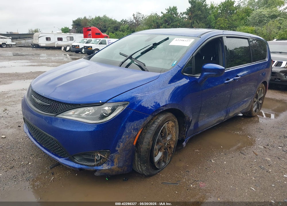 2018 CHRYSLER PACIFICA VIN: 2C4RC1FG9JR228594