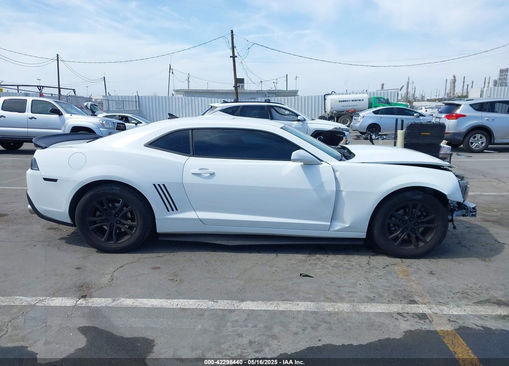 2015 CHEVROLET CAMARO 2LS VIN: 2G1FB1E37F9233894