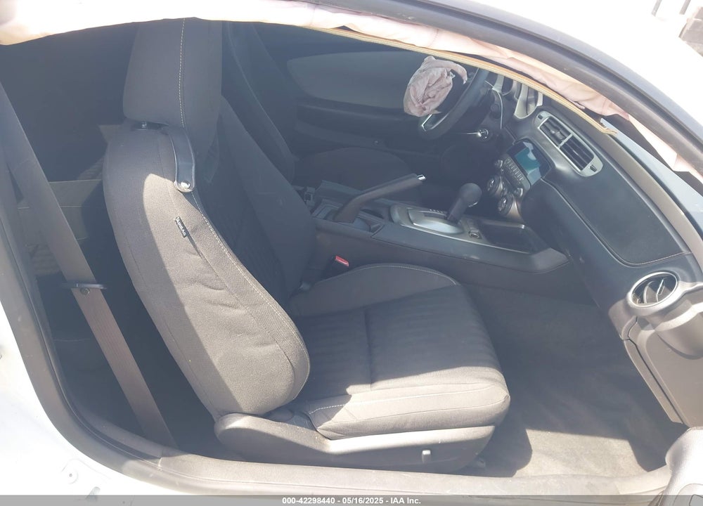 2015 CHEVROLET CAMARO 2LS VIN: 2G1FB1E37F9233894