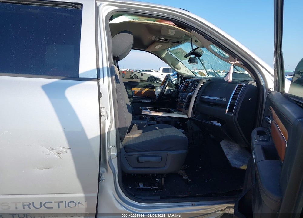 2013 RAM 2500 VIN: 3C6UR5PL3DG542920