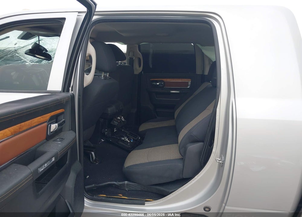 2013 RAM 2500 VIN: 3C6UR5PL3DG542920
