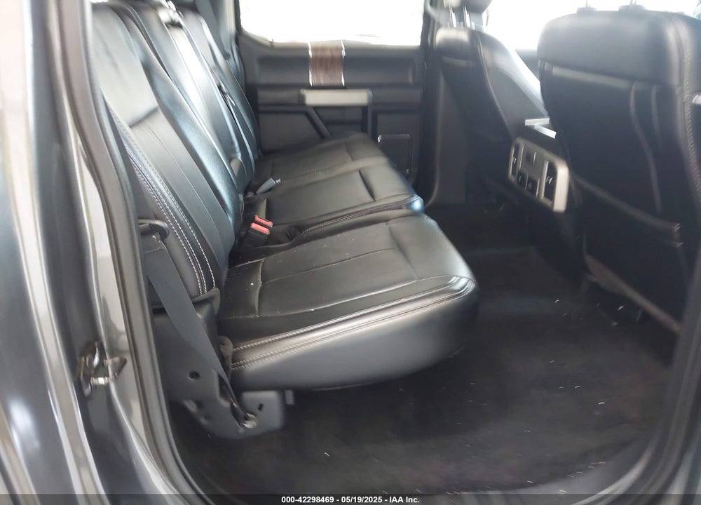 2018 FORD F-150 LARIAT VIN: 1FTEW1C51JKE22074