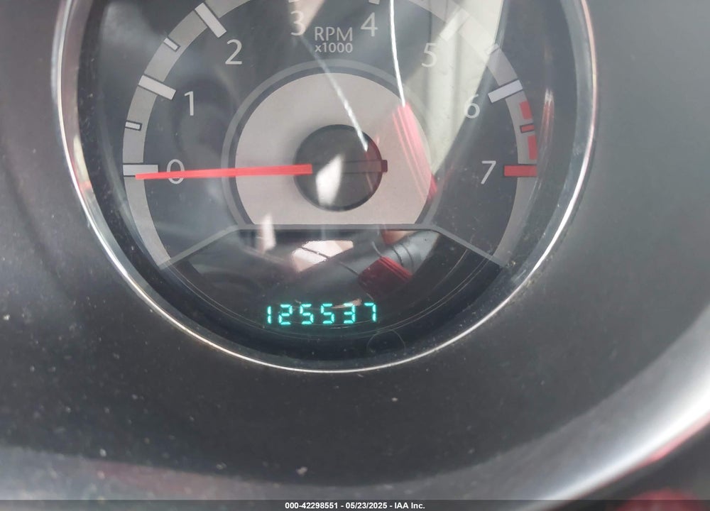 2011 CHRYSLER 200 VIN: 1C3BC2FG2BN526639