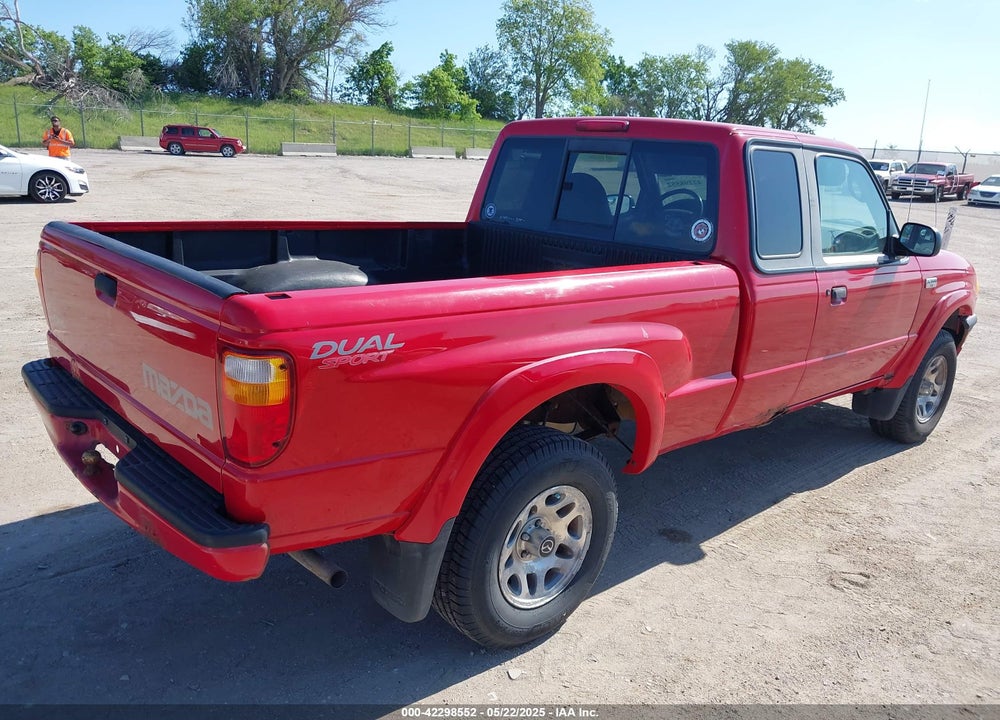 2001 MAZDA B3000 DS/SE VIN: 4F4YR16U41TM11661