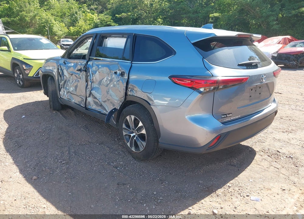 2023 TOYOTA HIGHLANDER VIN: 5TDKDRAH7PS038449