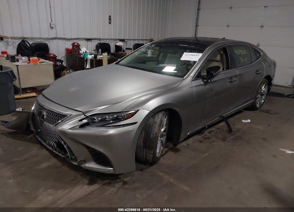 2018 LEXUS LS 500 VIN: JTHC5LFF2J5002024