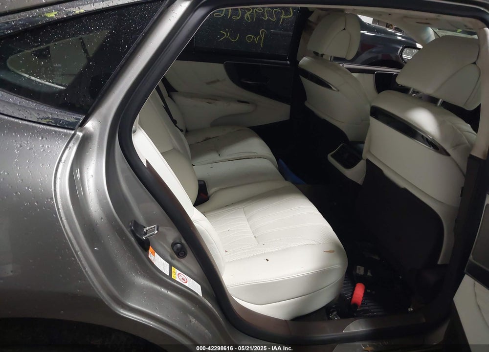 2018 LEXUS LS 500 VIN: JTHC5LFF2J5002024