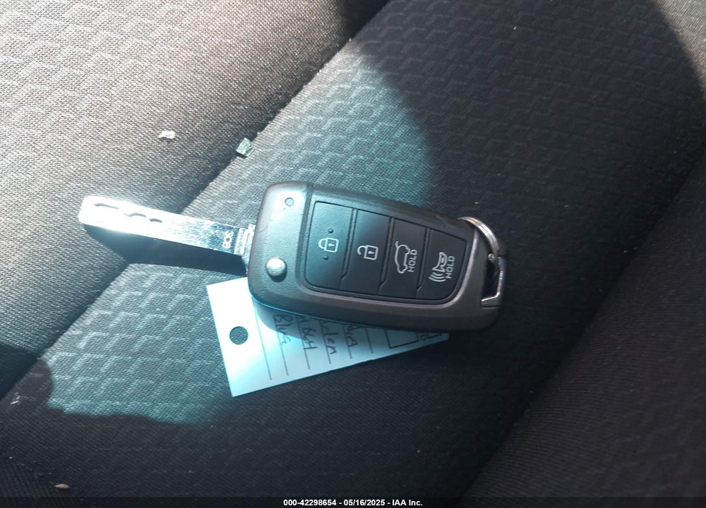 2018 HYUNDAI ELANTRA GT VIN: KMHH35LE0JU034542