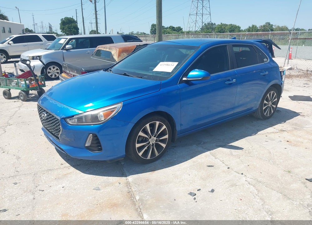2018 HYUNDAI ELANTRA GT VIN: KMHH35LE0JU034542
