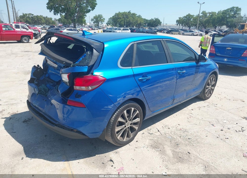 2018 HYUNDAI ELANTRA GT VIN: KMHH35LE0JU034542