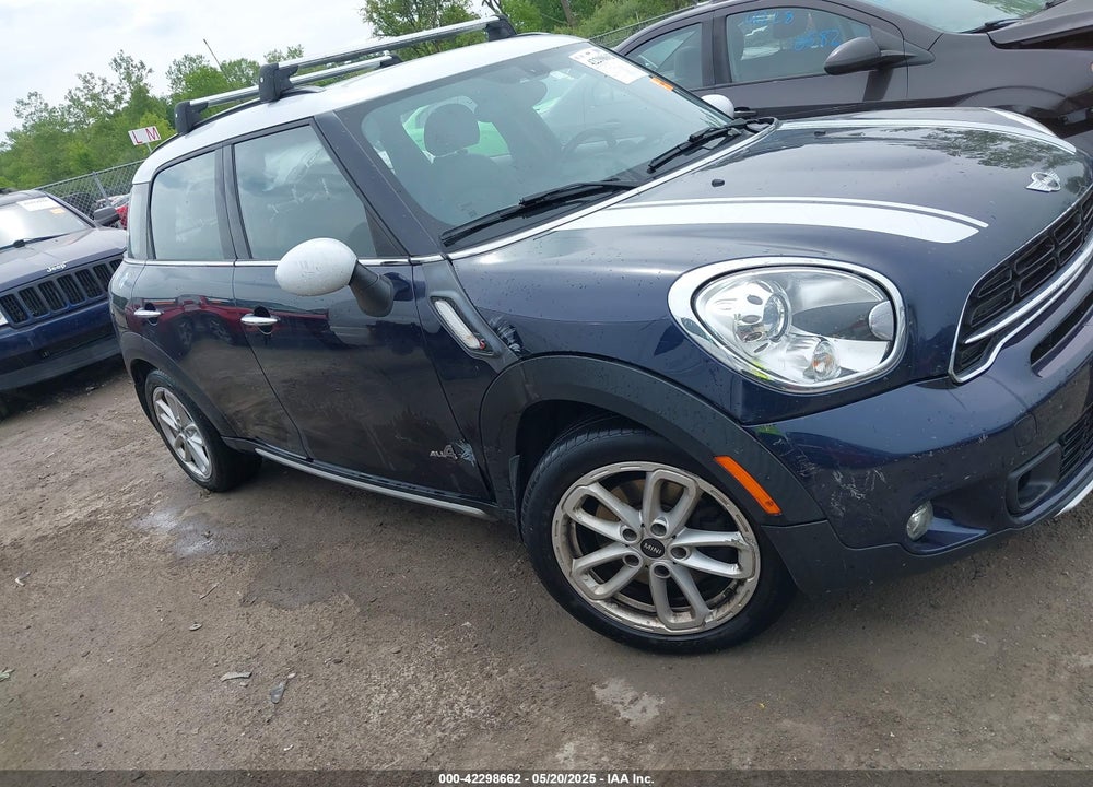 2016 MINI COUNTRYMAN COOPER S VIN: WMWZC5C51GWU00561