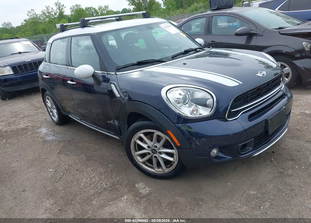 2016 MINI COUNTRYMAN COOPER S VIN: WMWZC5C51GWU00561