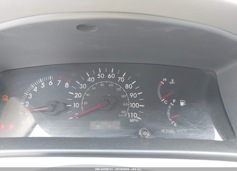 2005 TOYOTA COROLLA VIN: 2T1BR30E45C387063