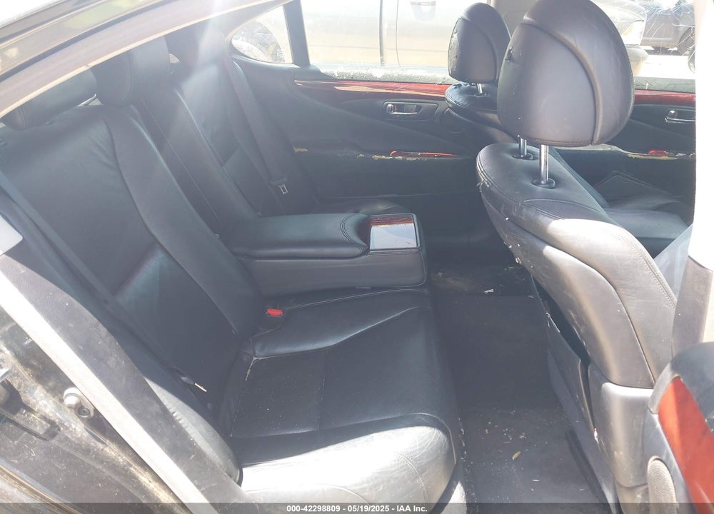 2010 LEXUS LS 460 VIN: JTHBL5EF5A5101080