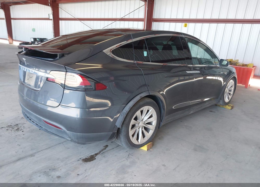 2016 TESLA MODEL X VIN: 5YJXCBE20GF016559