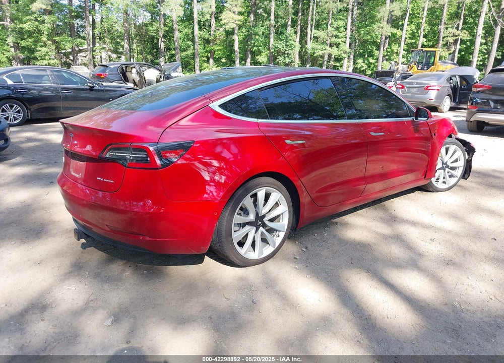 2018 TESLA MODEL 3 VIN: 5YJ3E1EBXJF133625