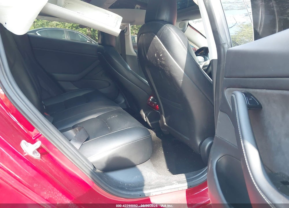 2018 TESLA MODEL 3 VIN: 5YJ3E1EBXJF133625