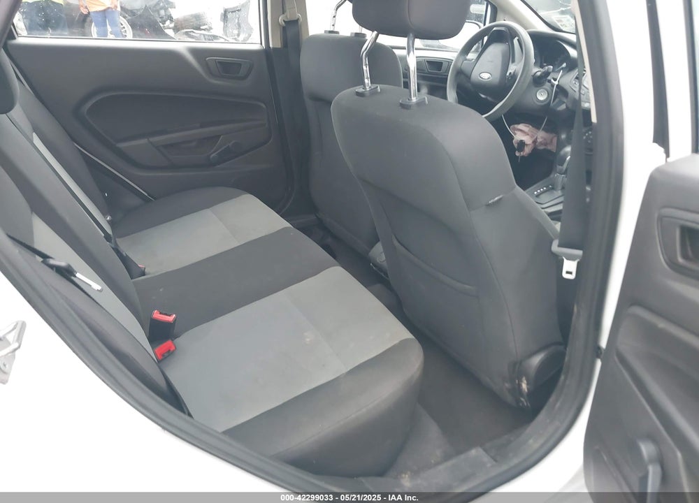 2019 FORD FIESTA VIN: 3FADP4AJ0KM117627