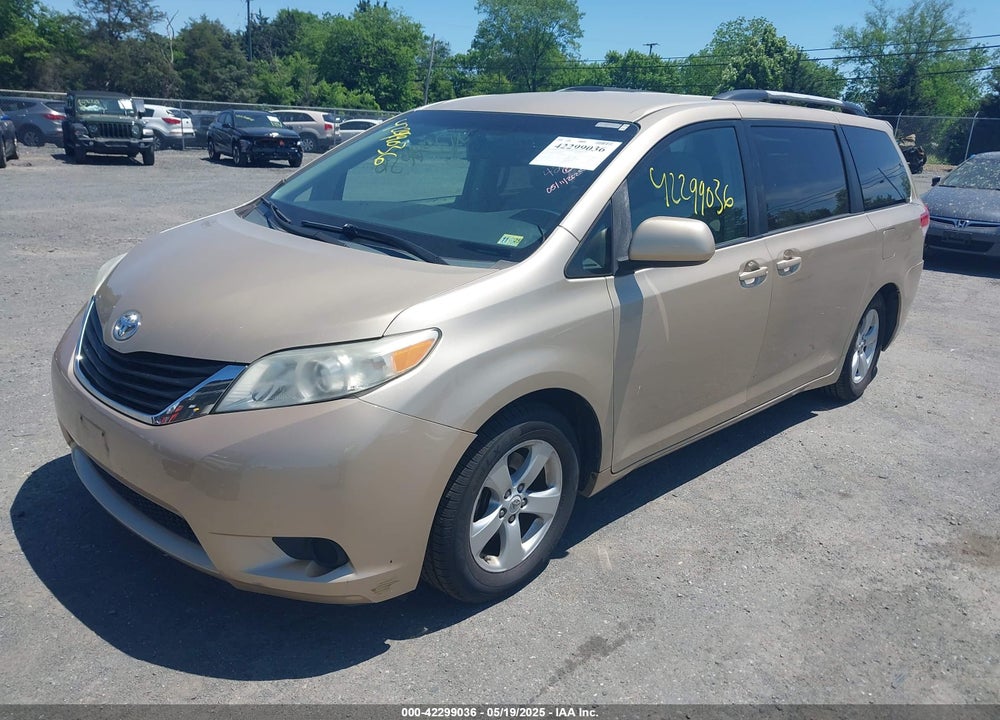 2011 TOYOTA SIENNA LE V6 VIN: 5TDKK3DC8BS021610