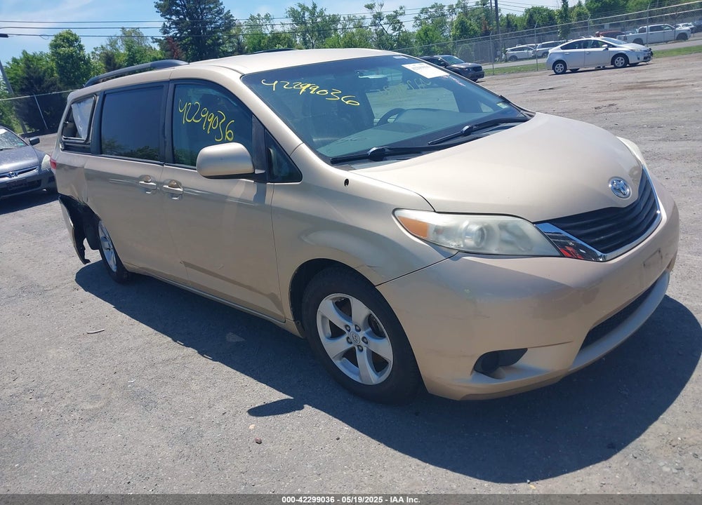 2011 TOYOTA SIENNA LE V6 VIN: 5TDKK3DC8BS021610