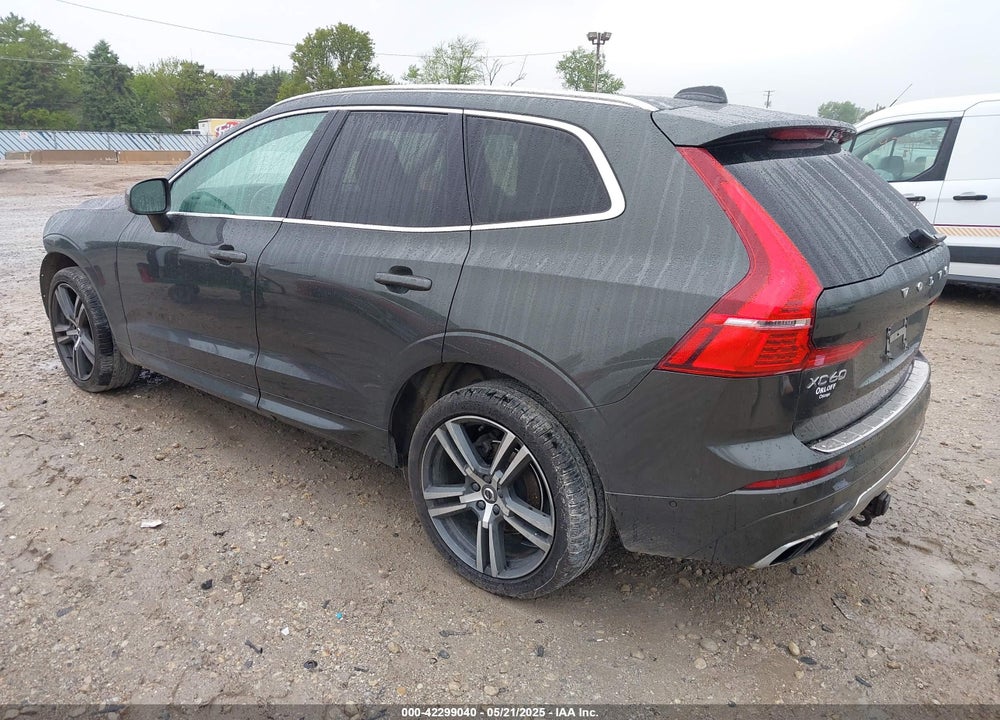 2018 VOLVO XC60 VIN: LYV102RK5JB105691