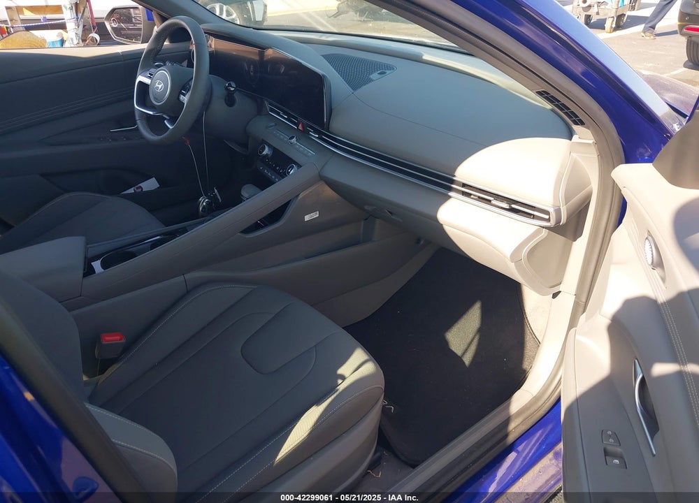 2024 HYUNDAI ELANTRA SEL VIN: KMHLS4DG6RU815603