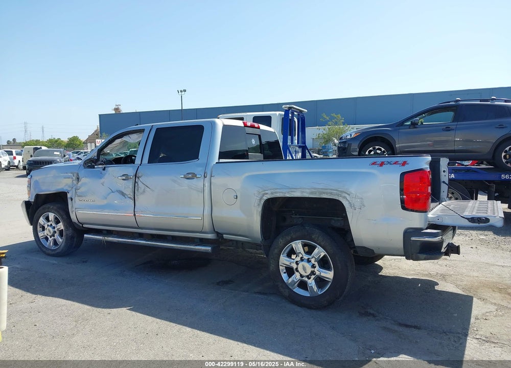 2017 CHEVROLET SILVERADO 2500HD LTZ VIN: 1GC1KWEY9HF147801