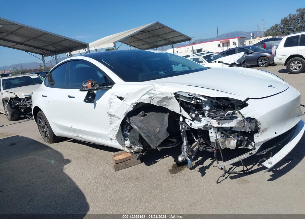 2020 TESLA MODEL 3 STANDARD RANGE PLUS REAR-WHEEL DRIVE/STANDARD RANGE REAR-WHEEL DRIVE VIN: 5YJ3E1EA9LF632443