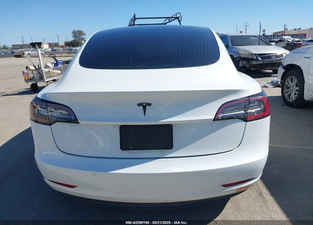2020 TESLA MODEL 3 STANDARD RANGE PLUS REAR-WHEEL DRIVE/STANDARD RANGE REAR-WHEEL DRIVE VIN: 5YJ3E1EA9LF632443