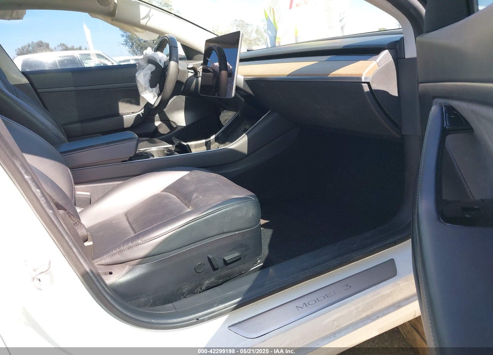 2020 TESLA MODEL 3 STANDARD RANGE PLUS REAR-WHEEL DRIVE/STANDARD RANGE REAR-WHEEL DRIVE VIN: 5YJ3E1EA9LF632443
