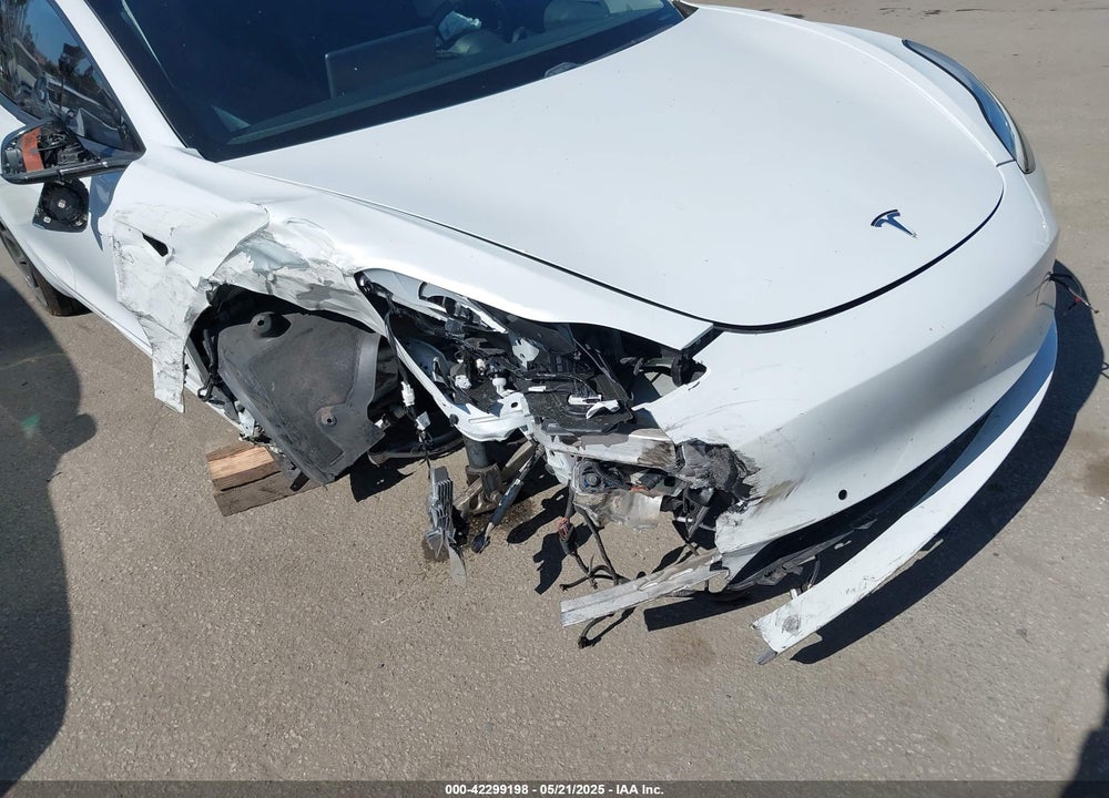 2020 TESLA MODEL 3 STANDARD RANGE PLUS REAR-WHEEL DRIVE/STANDARD RANGE REAR-WHEEL DRIVE VIN: 5YJ3E1EA9LF632443