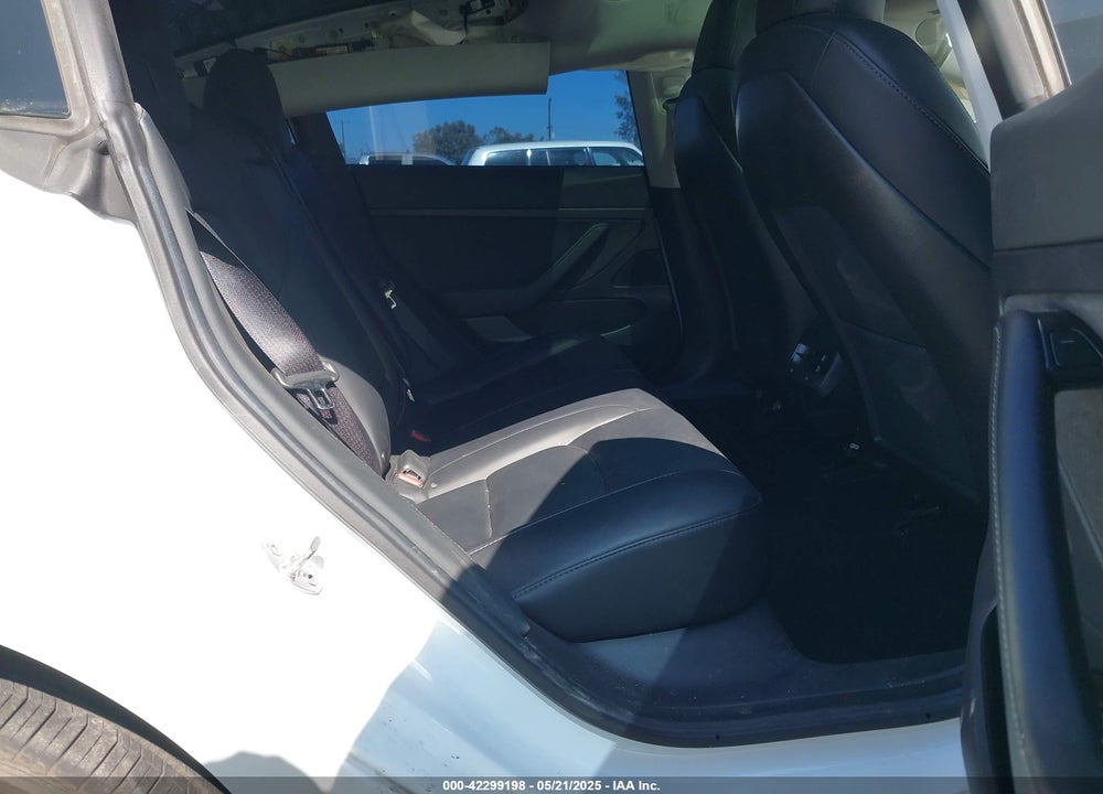 2020 TESLA MODEL 3 STANDARD RANGE PLUS REAR-WHEEL DRIVE/STANDARD RANGE REAR-WHEEL DRIVE VIN: 5YJ3E1EA9LF632443