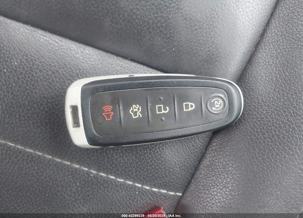 2014 FORD ESCAPE VIN: 1FMCU9J93EUB37979