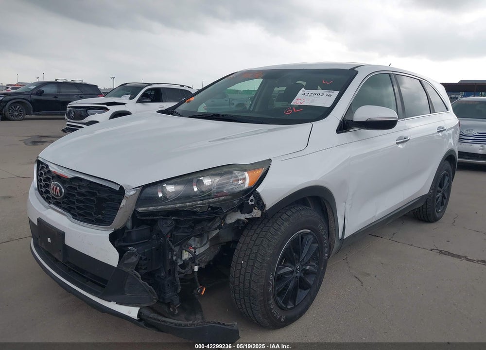 2019 KIA SORENTO VIN: 5XYPG4A50KG573036